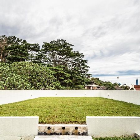 Changkat Duta Luxury Villa Kuala Lumpur Buitenkant foto