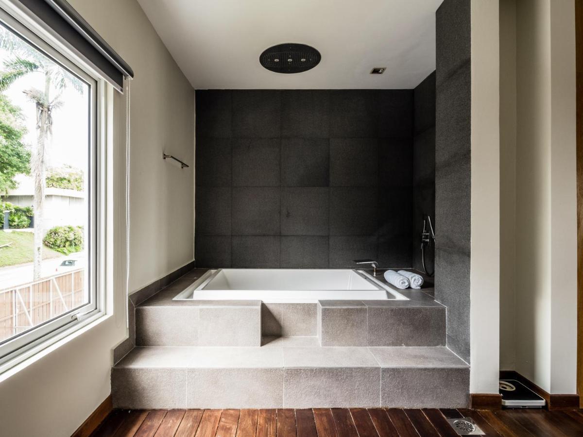 Changkat Duta Luxury Villa Kuala Lumpur Buitenkant foto