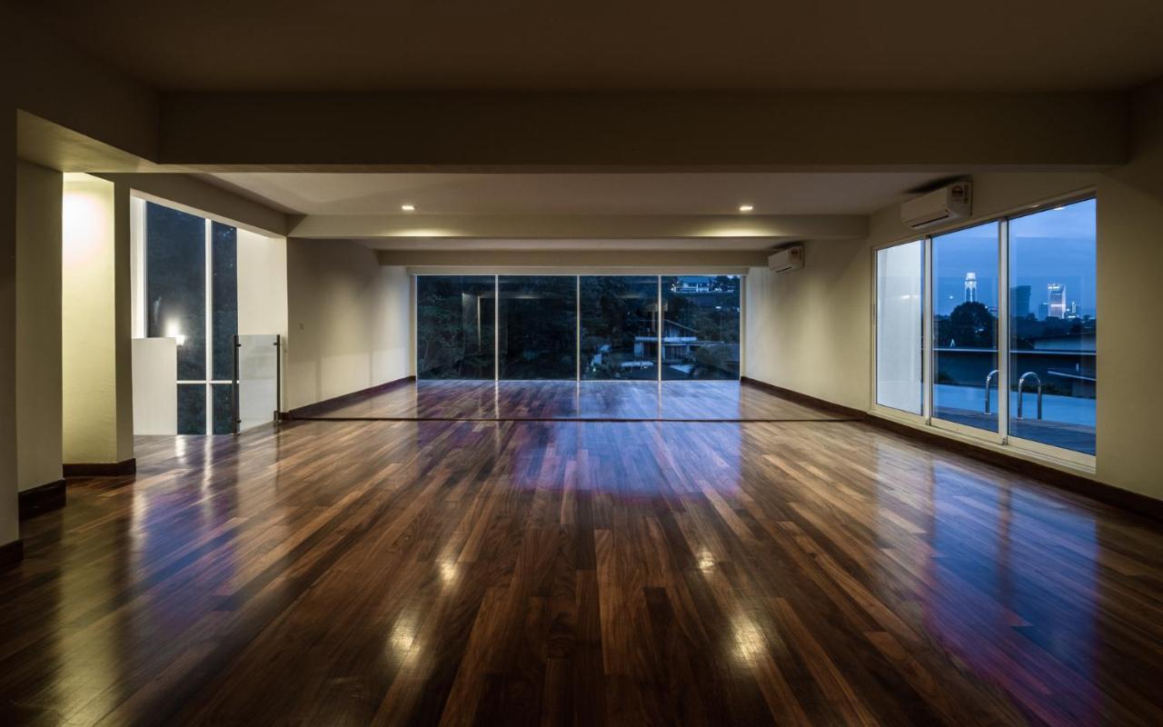Changkat Duta Luxury Villa Kuala Lumpur Buitenkant foto